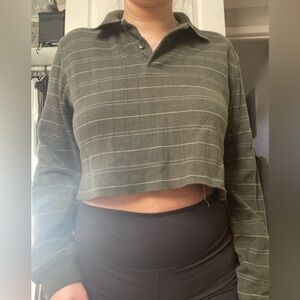 cropped cut collared dark green striped long sleeve